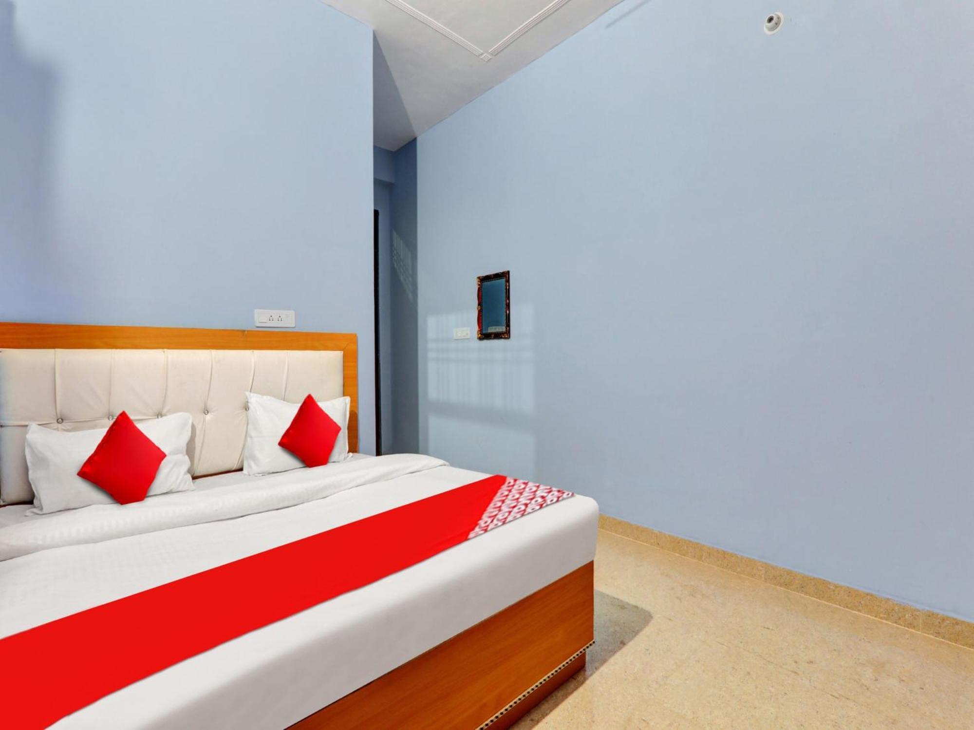 Hotel O Aradhya Galaxy Bhauli 외부 사진